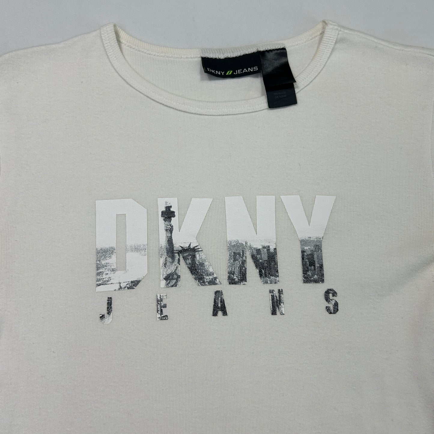 Vintage DKNY New York Skyline Baby Tee - Size S
