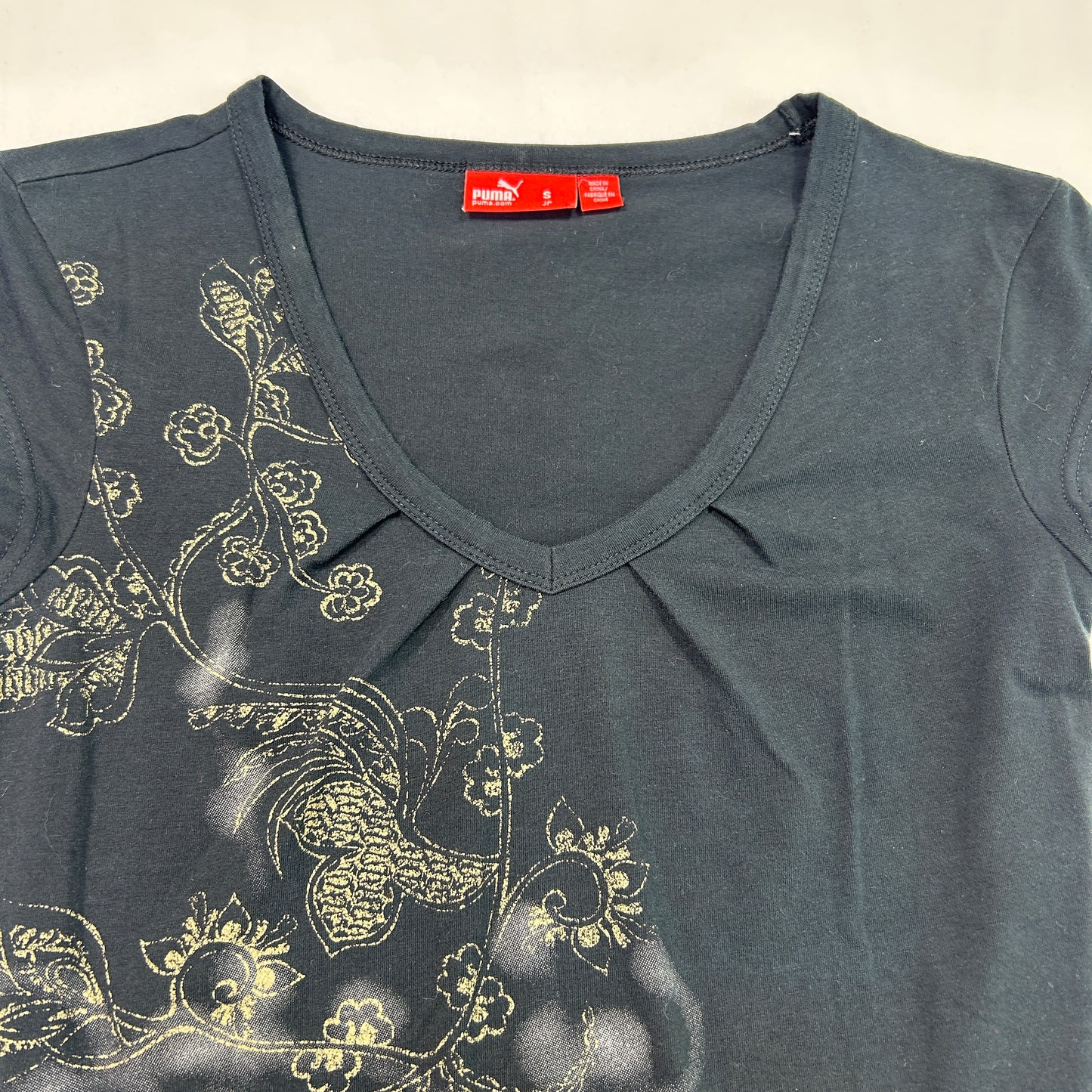 Vintage Puma Floral Asymmetrical V-Neck Baby Tee - Size XS/S