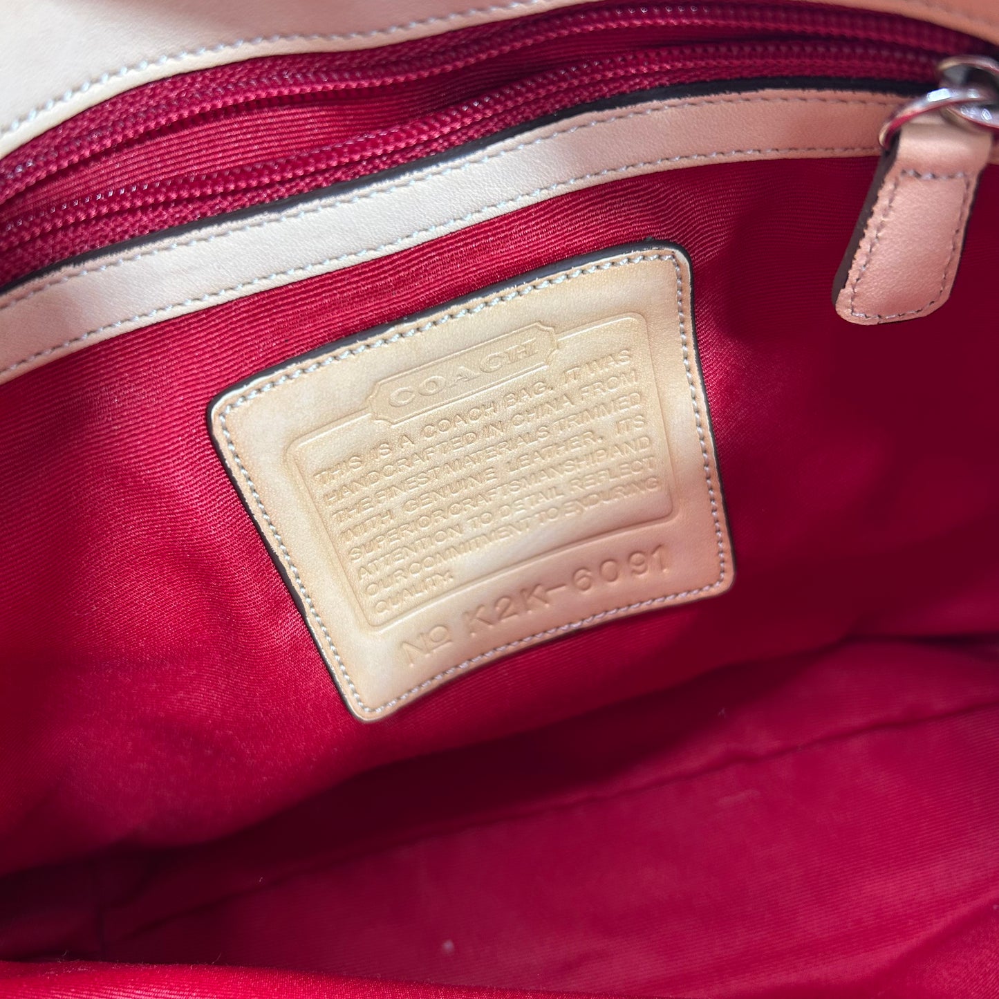 Vintage 2002 Red Coach Hamptons Signature Clip Shoulder Bag