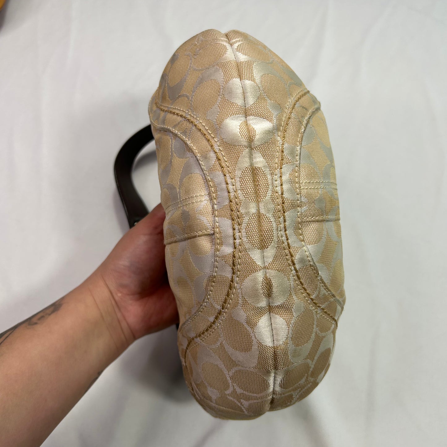 Vintage 2006 Cream Coach Signature Half Moon Hobo Shoulder Bag
