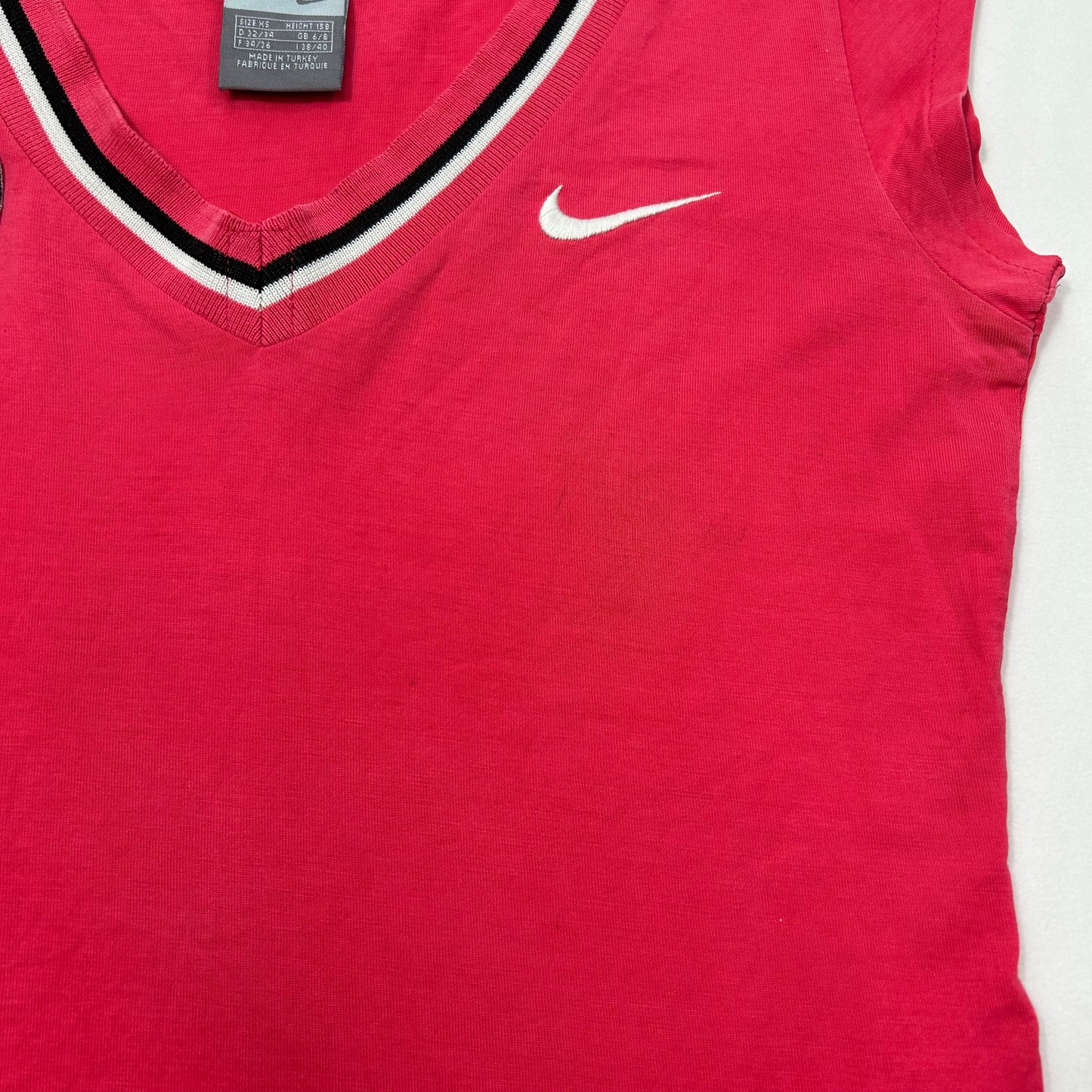 Vintage Nike V-Neck Babytee - Size S