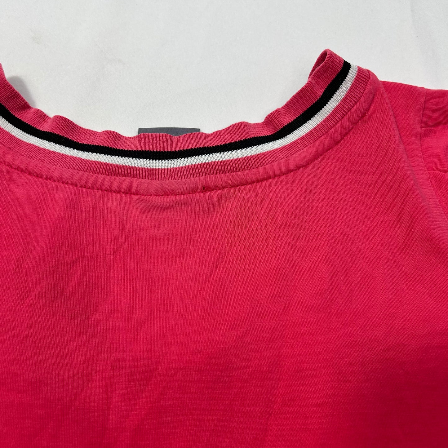 Vintage Nike V-Neck Babytee - Size S