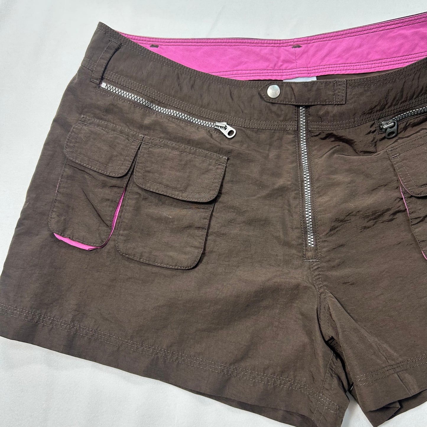 Vintage Nike Cargo Shorts - Size M/L