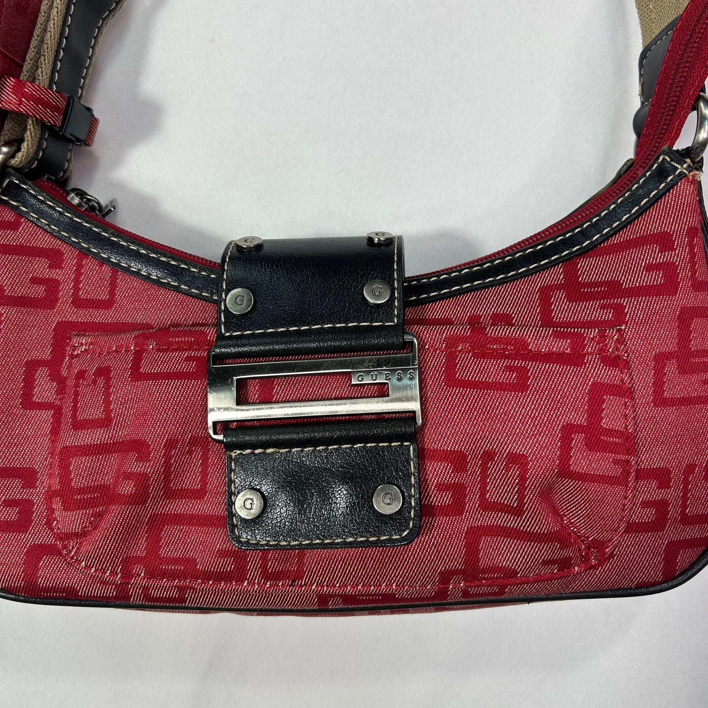 Vintage 2004 Guess Baguette Shoulder Bag