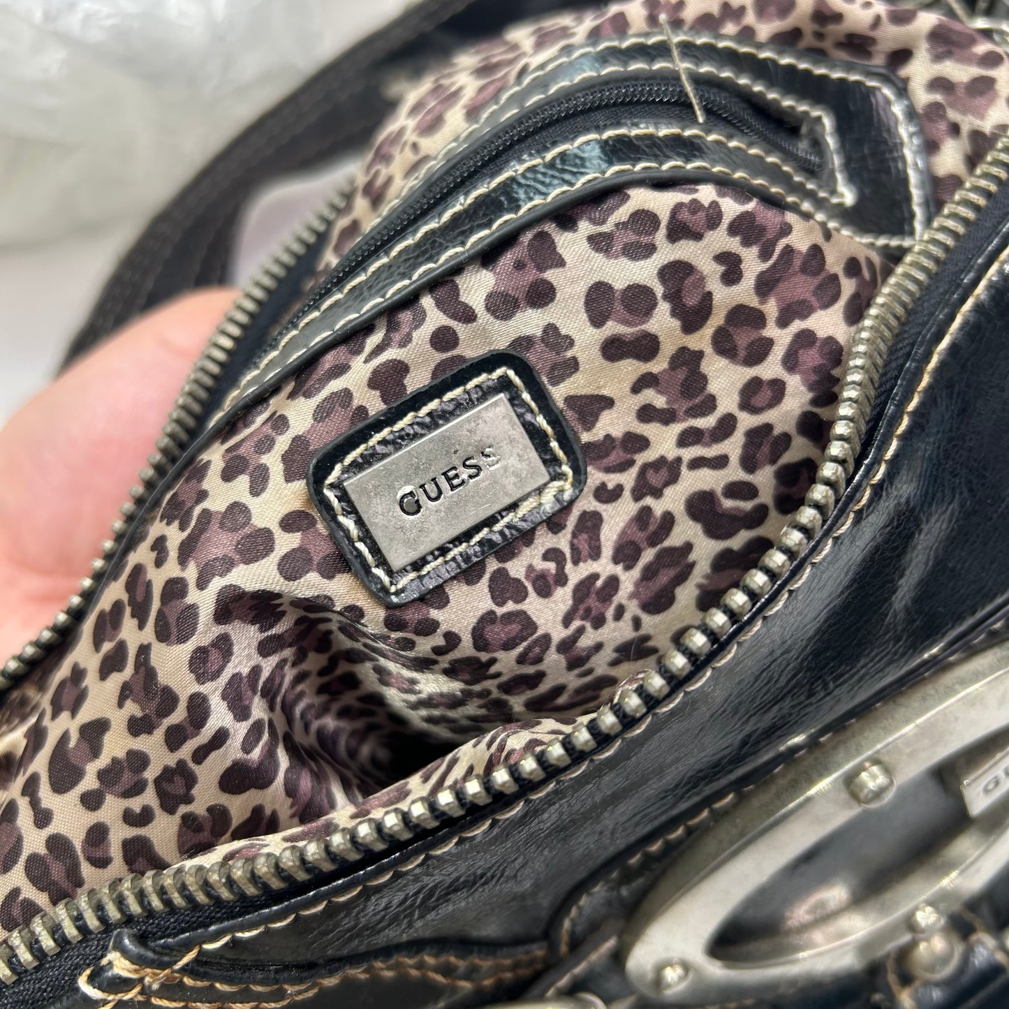 Vintage 2003 Hobo Guess Shoulder Bag
