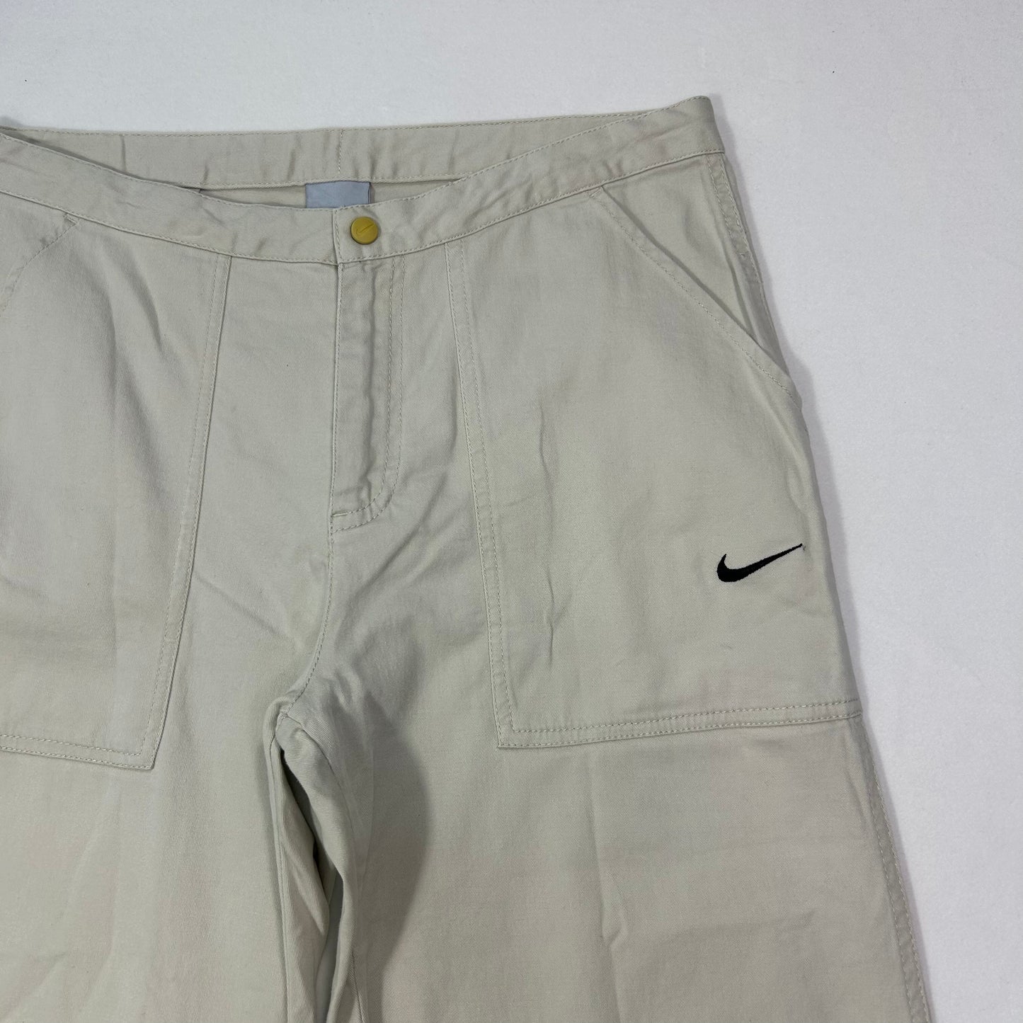 Vintage Nike 3/4 Capri Pants - Size M