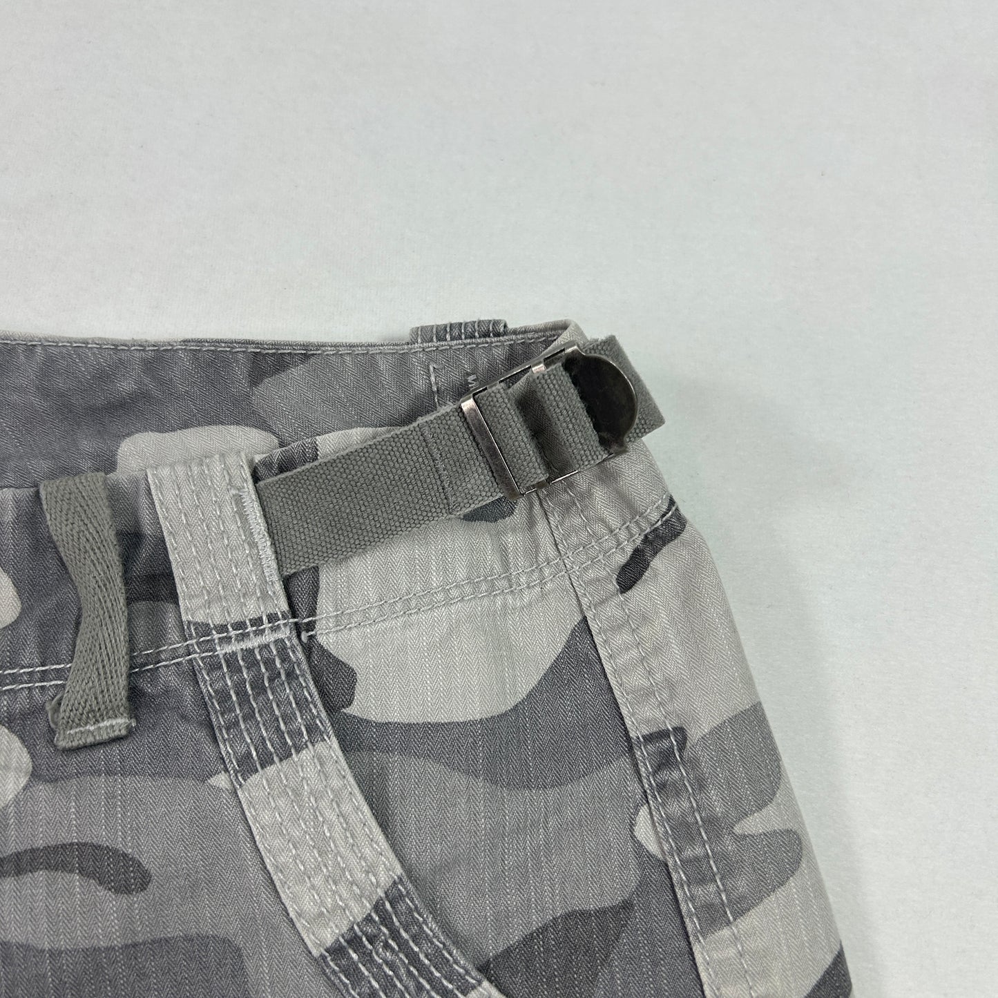 Old Navy Grey Camo Low Rise Shorts - Size S/M
