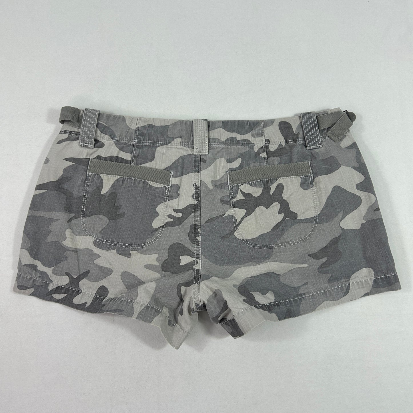 Old Navy Grey Camo Low Rise Shorts - Size S/M