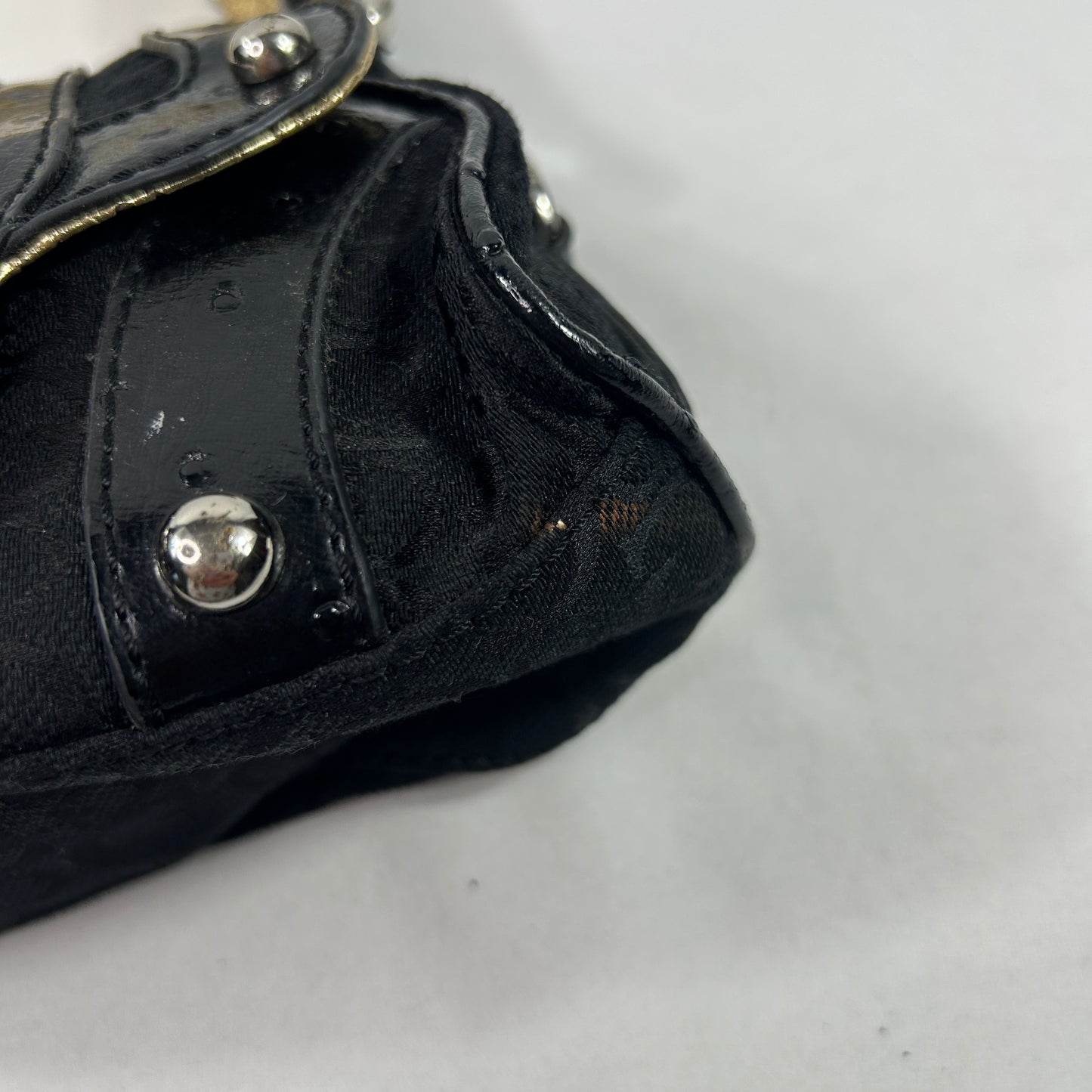 Vintage Small Guess Shoulder bag