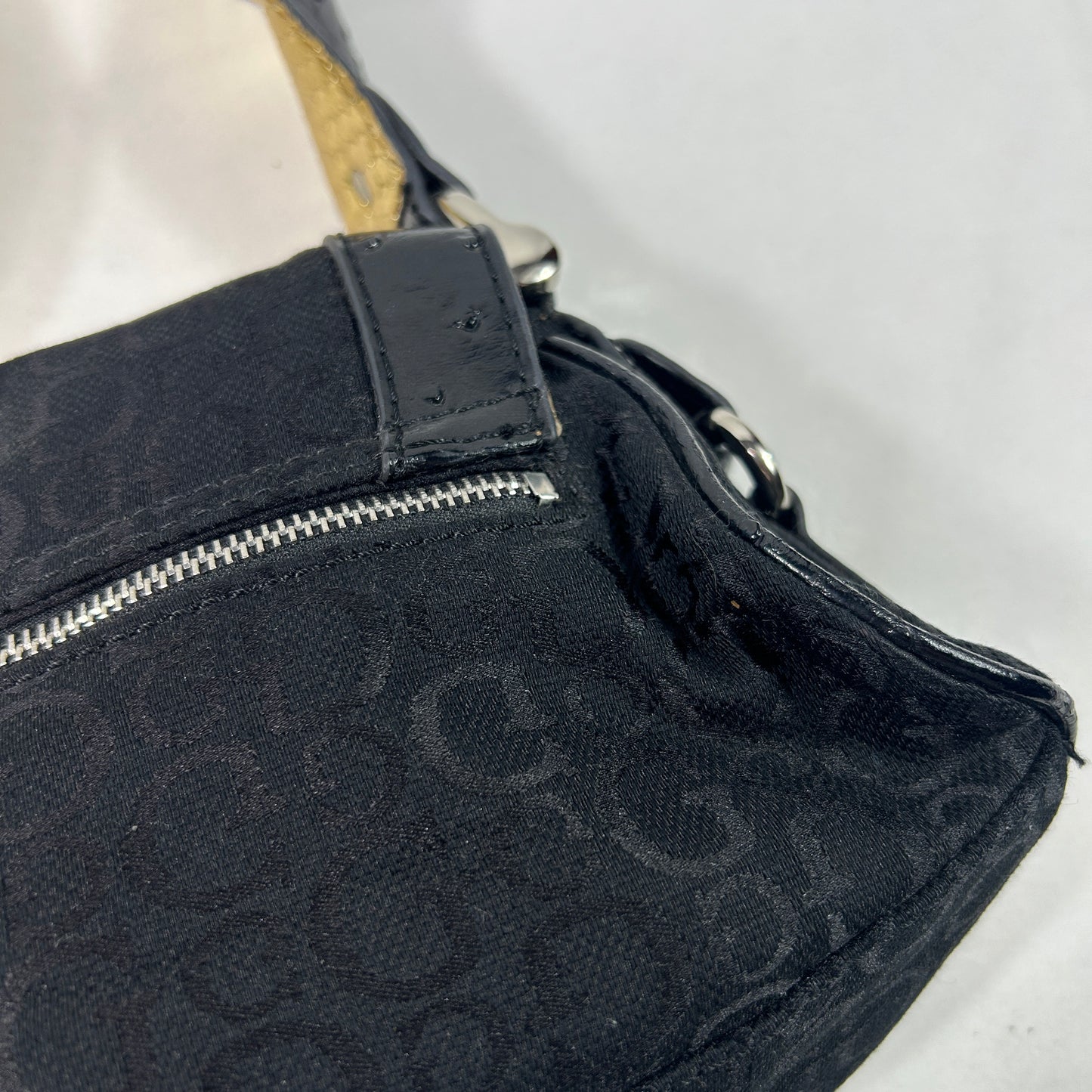 Vintage Small Guess Shoulder bag