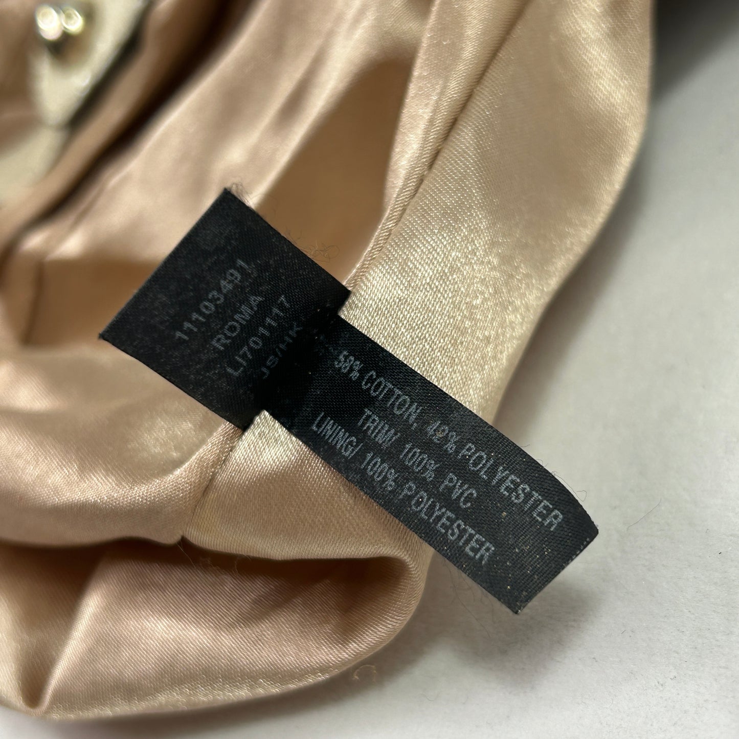 Vintage Cream Guess Shoulder Bag