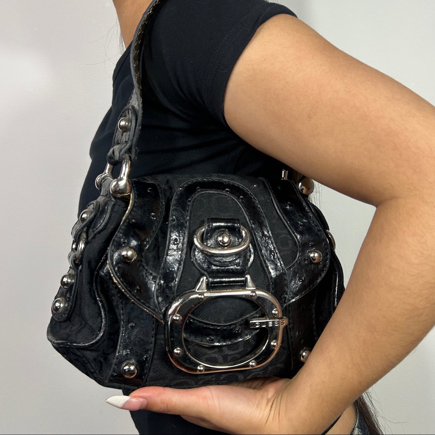 Vintage Small Guess Shoulder bag