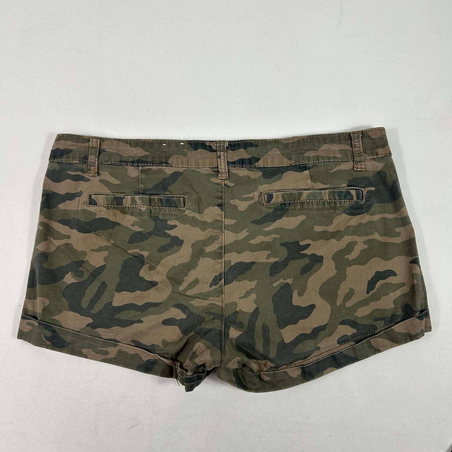 Green Camo Shorts - Size M