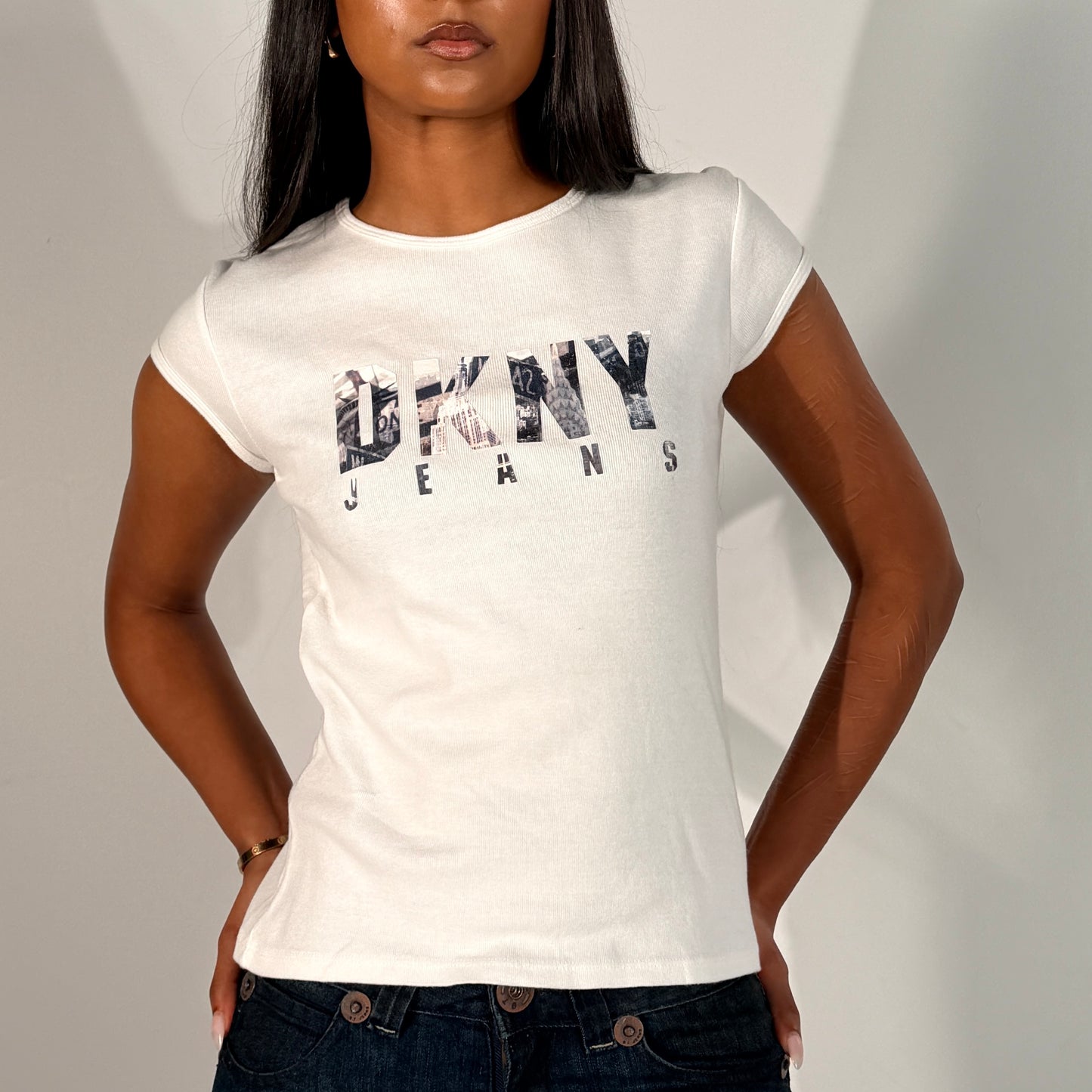 DKNY Jeans New York Babytee - Size M