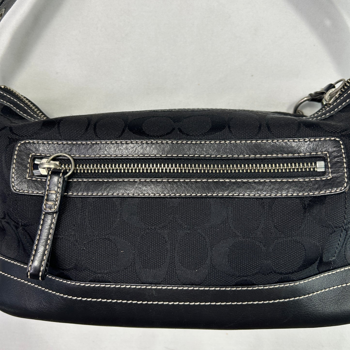 Vintage Signature Coach Leather Shoulder Bag